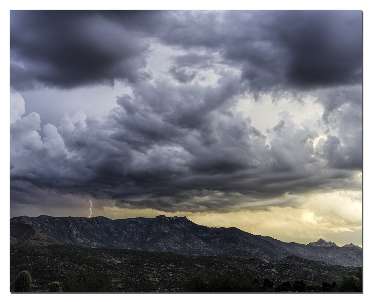 Click to inquire images/lightning/_6457508.jpg