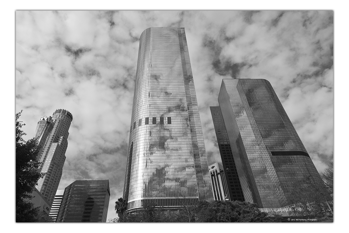 Click to inquire images/misc/_d803955_bw.jpg